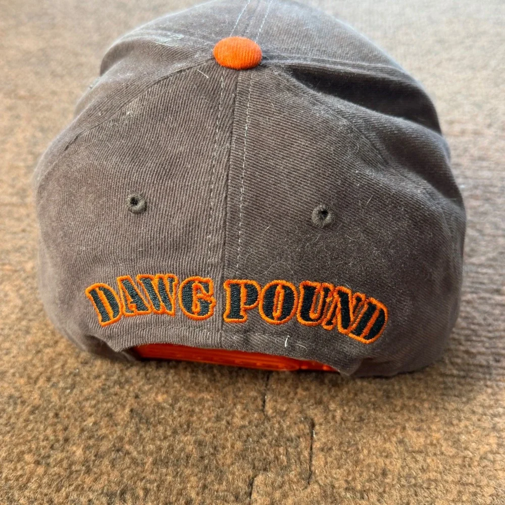 Lee Sport Cleveland Browns Dawg Pound Snapback Hat Brown Orange Vintage NFL Cap